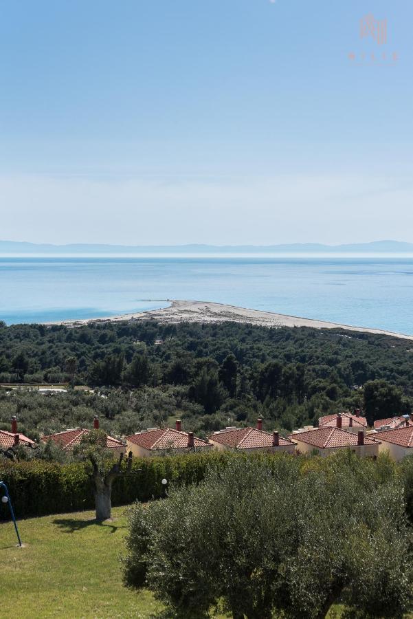 Breathtaking Villa, Nilie Hospitality Mgmt Possidi Bagian luar foto