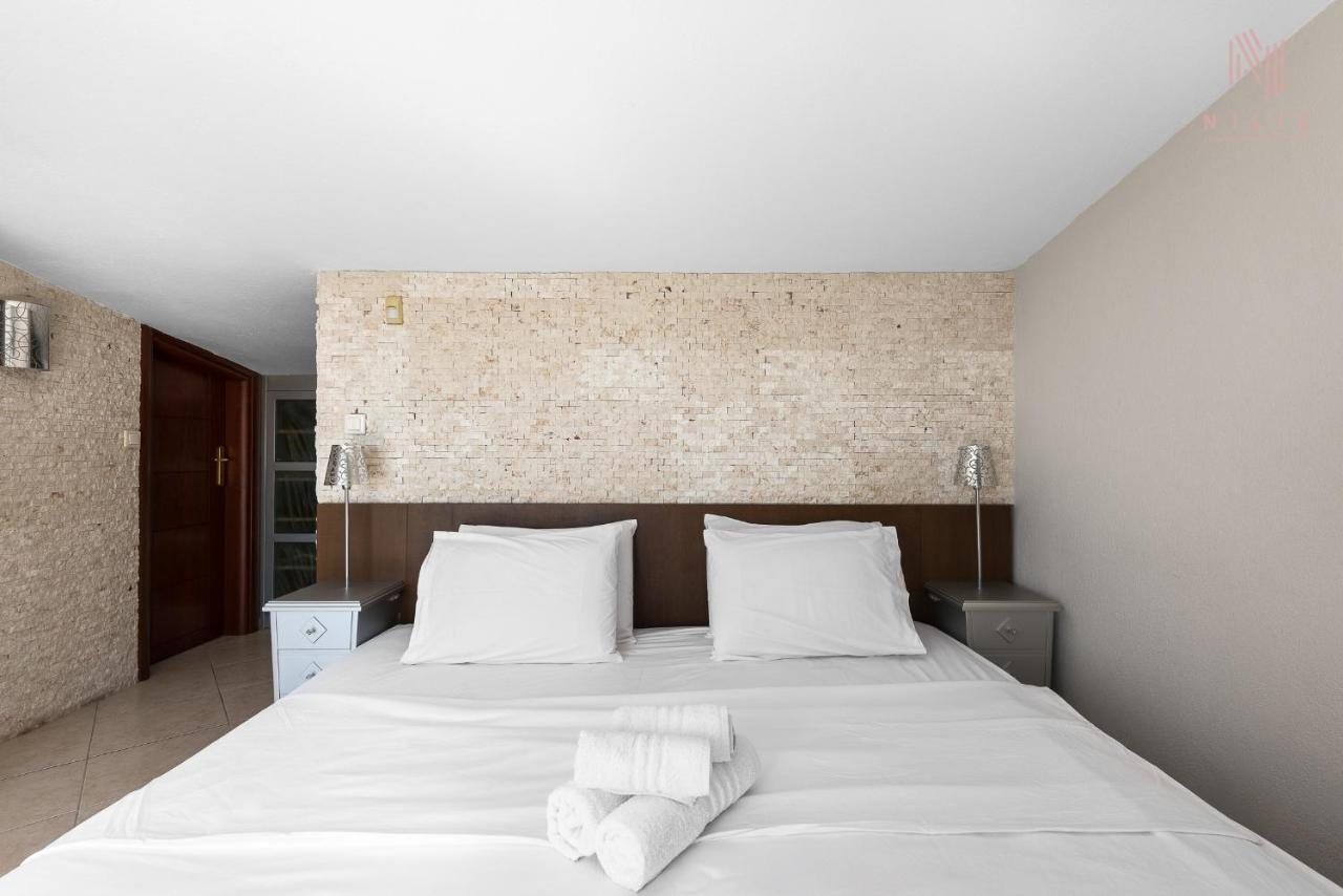 Breathtaking Villa, Nilie Hospitality Mgmt Possidi Bagian luar foto